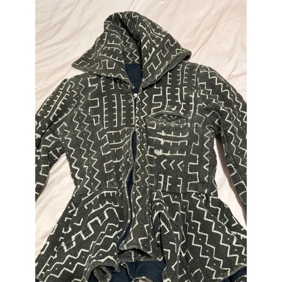 Unique Geometric Print Mud Cloth Peplum Jacket Bell Sleeves Collar - Picture 7 of 7